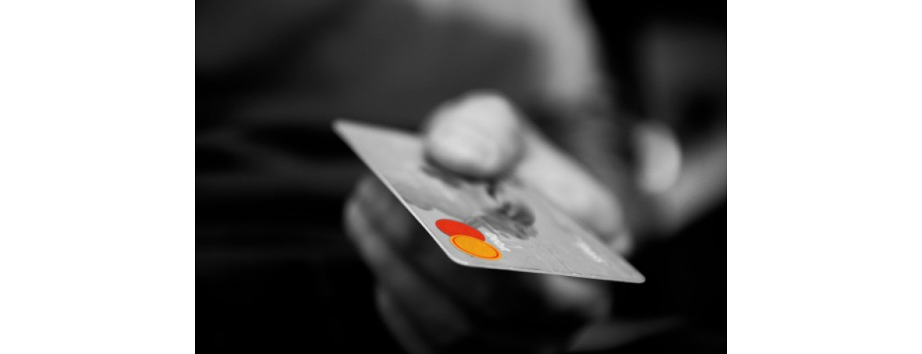 MAGNETIC STRIP TECHNOLOGY: A DYING TECHNOLOGY IN THE US